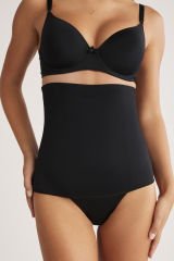 KOM Diana Külotlu Bel Korse