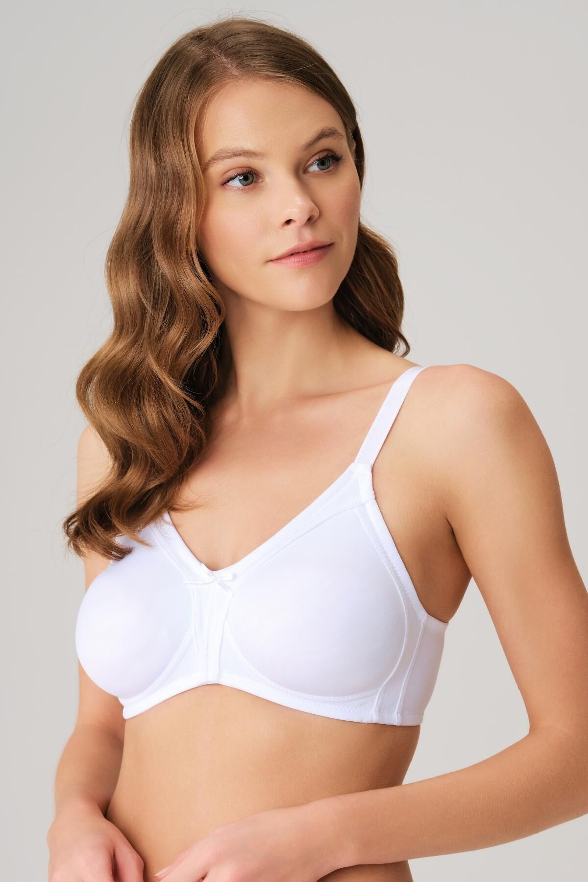 Anıl Kadın Balensiz Desteksiz Dolgusuz Toparlayıcı Günlük Klasik Küçültücü Sütyen (3125) 85C - Beyaz